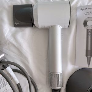 White Dyson Supersonic